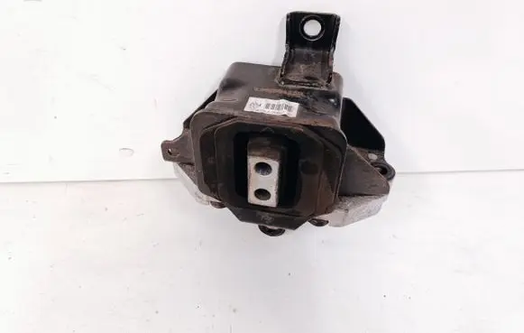 KIA Sportage Engine mount bracket 21830F1000