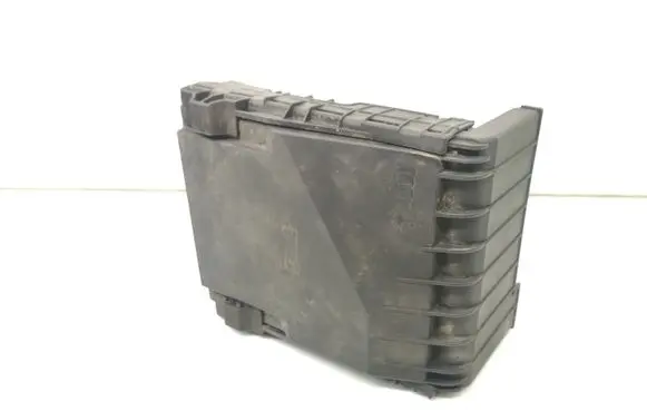 Volkswagen PASSAT B6 Fuse module 3C0937125 1K0937132F 7M0951253A