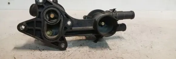 Volkswagen Golf Plus Thermostat housing 
