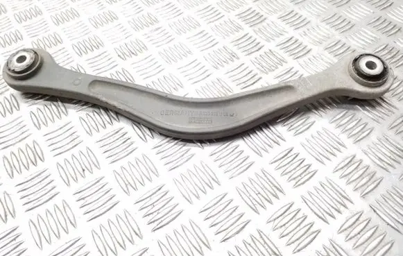 Rear control arm