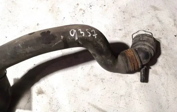 Skoda Octavia Mk2 (1Z) Engine coolant pipe/hose