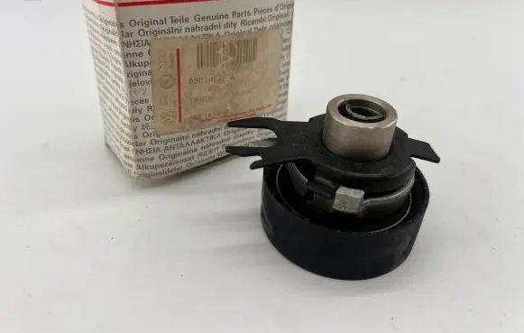 Volkswagen Vento Timing belt tensioner 030109243K P9D0 27072005