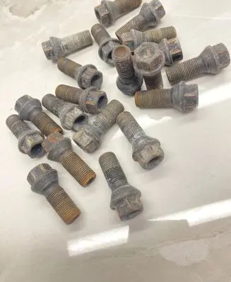 BMW X5 F15 Nuts/bolts NOCODE