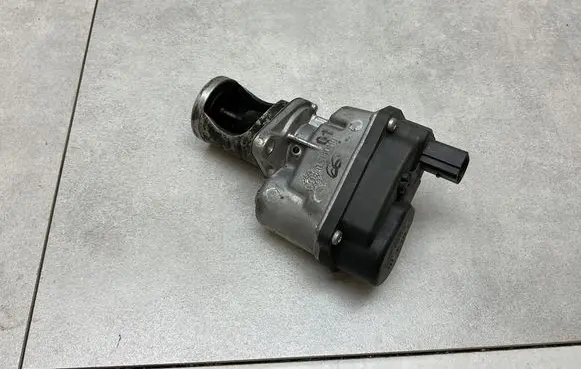 Audi A7 S7 4G EGR valve 059131503T