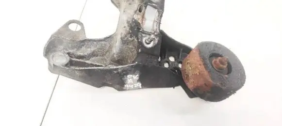 Audi A4 S4 B6 8E 8H Engine mount bracket 8E0199351C