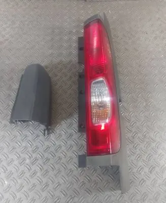 Renault Trafic II (X83) Rear/tail lights 265A60118R