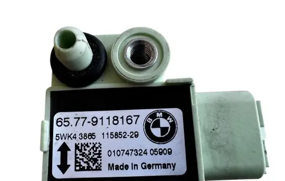 BMW 5 E60 E61 Airbag deployment crash/impact sensor 9118167 11585229 5WK43865