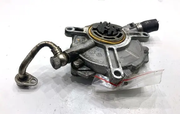 Audi A6 S6 C7 4G Vacuum pump 07L145100F