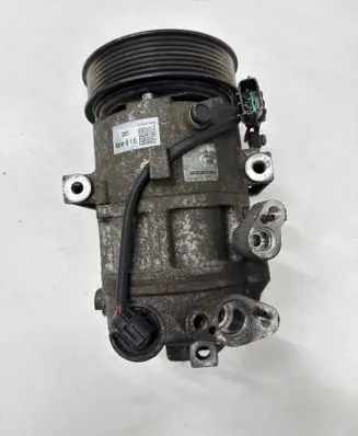 KIA Sportage Air conditioning (A/C) compressor (pump) 97701D7550