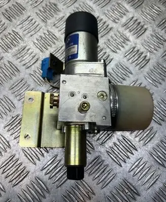 BMW 7 E65 E66 Tailgate hydraulic pump motor 7015009 HB70087002