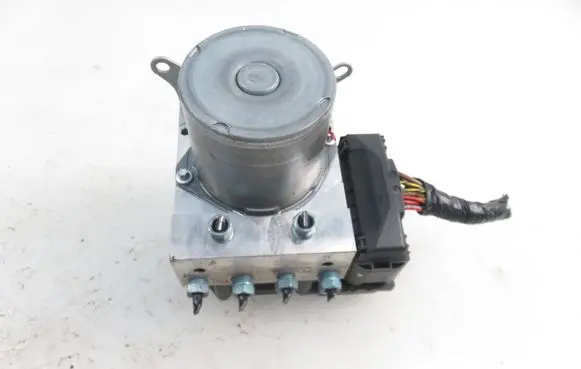 BMW X1 E84 ABS Pump 0265239288 6791272 0265951973