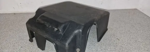 BMW 5 E34 Fuse box cover 1716920