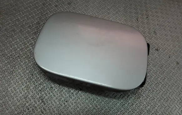 Mercedes-Benz C W203 Fuel tank cap A2035840046