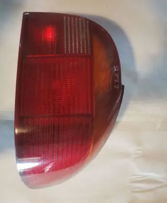 Ford Mondeo MK I Rear/tail lights 93B613N004