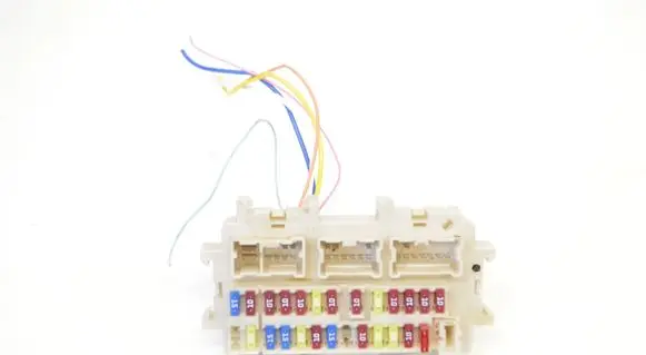 Opel Mokka Fuse box set C06551WW0A