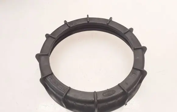 Volvo S40 In tank fuel pump screw locking ring/nut 2S619C385AA 2S619C385