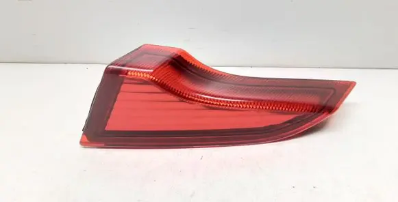 Volvo C70 Tailgate rear/tail lights