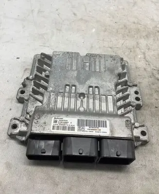 Peugeot 308 Engine control unit/module S180123007A 9678628780