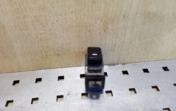 KIA Rio Electric window control switch 202007550