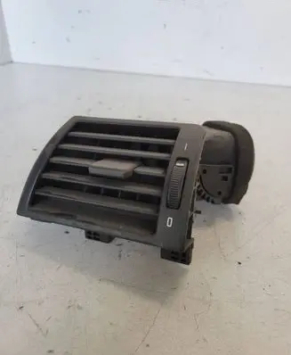 BMW 3 E46 Dashboard side air vent grill/cover trim 8361897