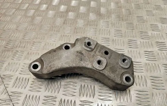 Audi A3 S3 8V Engine mounting bracket 1K0199117