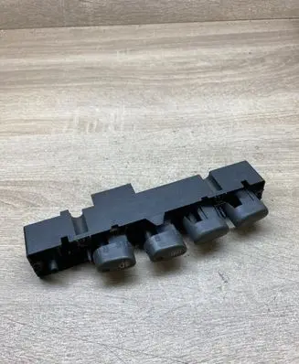Fiat Stilo Windscreen/window heater switch B569
