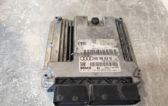 Audi A6 S6 C6 4F Engine control unit/module 03G906016GC 0281012169