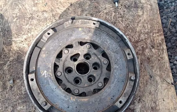 BMW 3 E90 E91 Dual mass flywheel LUK 21217568006H