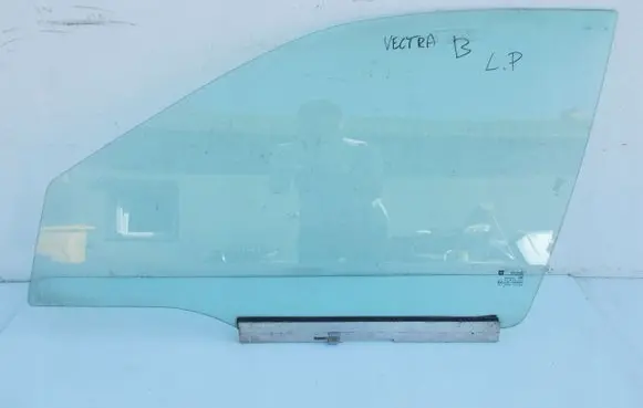 Opel Vectra B Sliding door window/glass LVBSZYBA