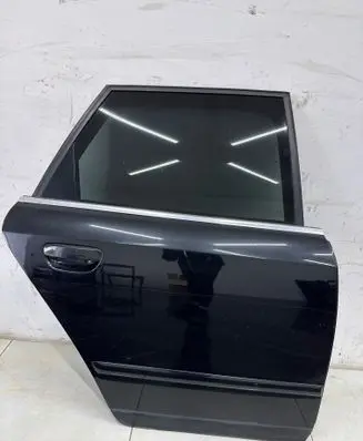 Audi A4 S4 B6 8E 8H Rear door 