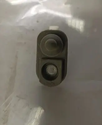 Suzuki Grand Vitara II Front door sensor 