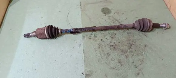 Nissan Qashqai+2 Rear driveshaft