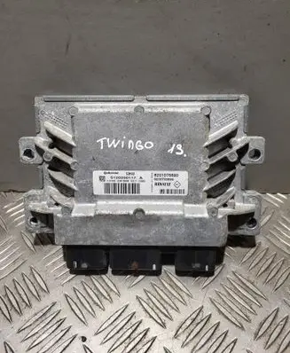 Renault Twingo II Engine control unit/module 8201076690 8200700695 S120200117A