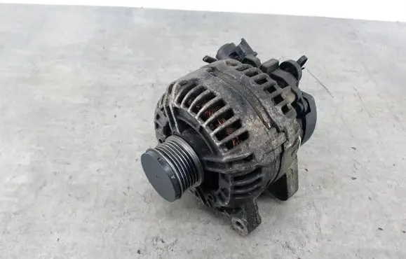 Citroen C4 I Generator/alternator 9646321880