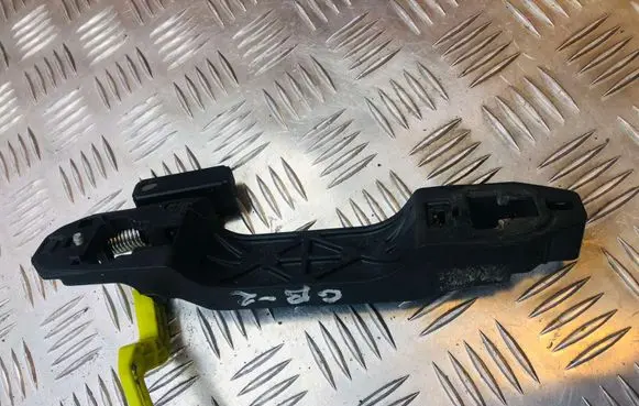 Toyota Corolla Verso AR10 Front door exterior handle/bracket 242304
