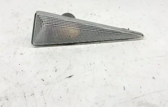 Renault Megane II Front fender indicator light 8200027151 0215000H 8200027151G