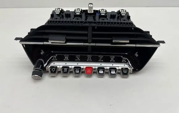 Peugeot 208 II Climate control unit 9823457080