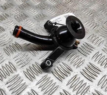 Volvo XC40 Oil sump strainer pipe 32208081
