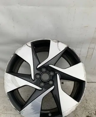 Jaguar I-Pace R20 alloy rim 