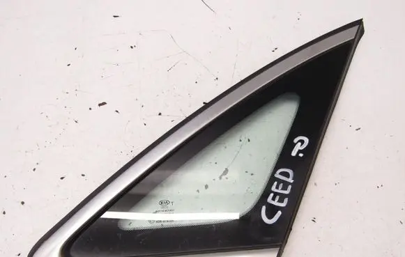 KIA Ceed Rear side window 1308