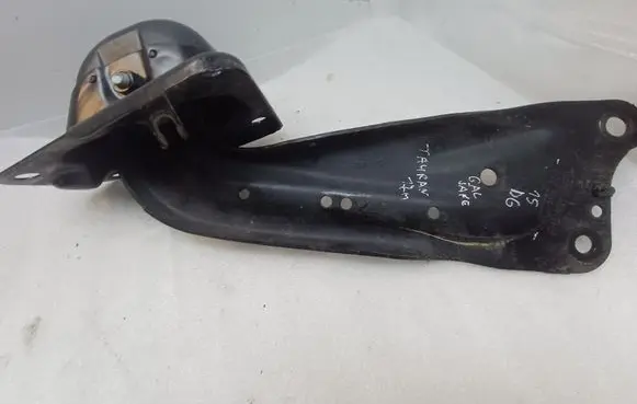 Volkswagen Touran III Rear upper control arm/wishbone 5Q0505226