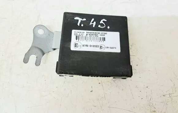 Toyota Corolla Verso AR10 Immobilizer control unit/module 897800F020