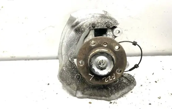 BMW 1 F20 F21 Front wheel hub 6792285