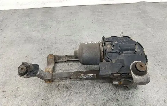 Volkswagen Touran I Front wiper linkage 
