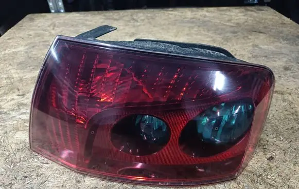 Peugeot 407 Rear/tail lights 9687123980