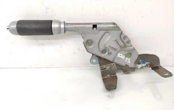 Handbrake/parking brake lever assembly