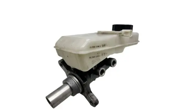 Brake fluid reservoir