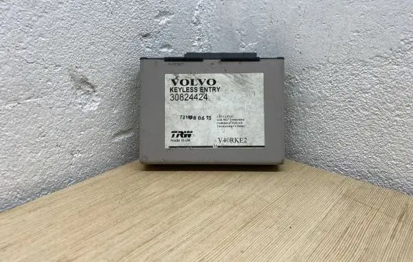 Volvo S40, V40 Other control units/modules 30824424 7216580613 V40RKE2