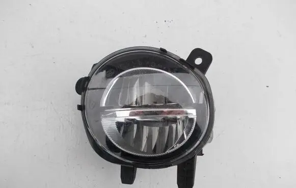BMW 4 F32 F33 Front fog light 7560400000 7315559 63177315559