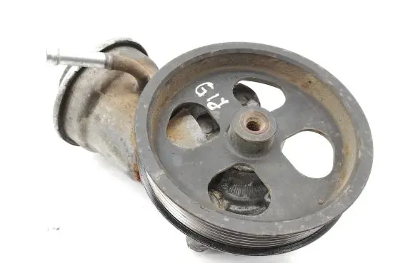 Toyota Corolla Verso E121 Power steering pump